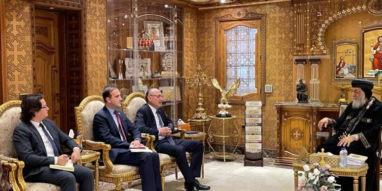 سفير تركيا في القاهرة صالح موطلو شن يلتقي بقداسة البابا تواضروس الثاني بابا الكنيسة القبطية الأرثوذكسية