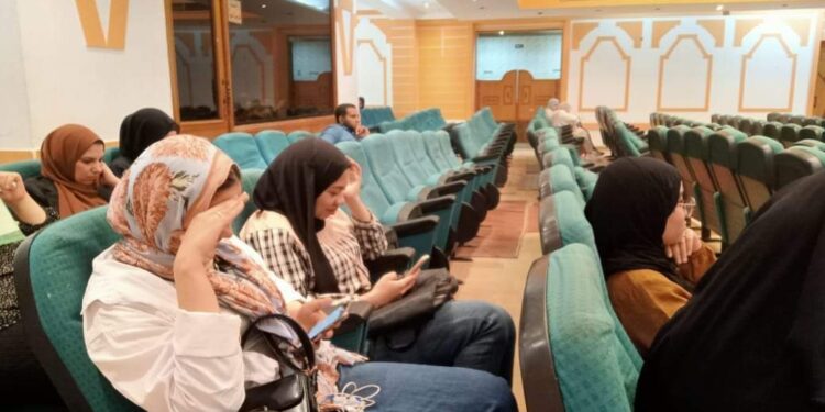  إختيار أخصائي التخاطب والإدراك الحسي وتنمية المهارات بنادي الحوار بالمنصورة