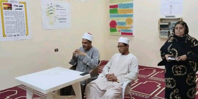 ” بالعلم نرتقي ” وتعاون مثمر بين الحملة الوطنية تحيا مصر وإدارة أوقاف القصير