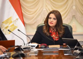 وزيرة الهجرة تتواصل مع ذوي الشقيقين المتوفيين بالسعودية وتعرب عن تعازيها لهم