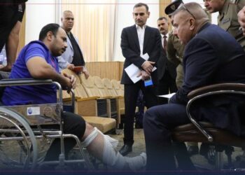 (من تواضع للناس رفعه)