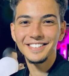 “نافذة أمل”