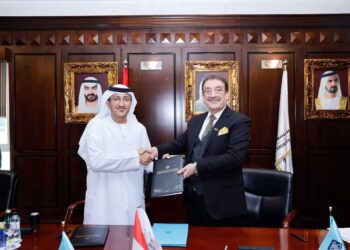 توقيع اتفاقية تعاون بين الشبكة العربيه للإبداع والابتكار والجامعة الأمريكية في الإمارات