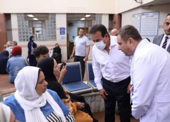 نائب رئيس مجلس الوزراء ووزير الصحة يستأنف جولاته الميدانية بزيارة مفاجئة في محافظة الإسكندرية