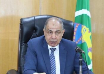 محافظ المنيا : رقابة مستمرة و اجراءات قانونية صارمة لردع المتلاعبين بتعريفة التاكسى