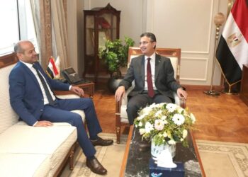 وزير التموين والتجارة الداخلية يستقبل رئيس البورصة المصرية ويبحثان تنشيط البورصة السلعية