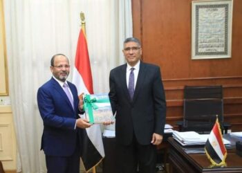 محافظ الجيزة يستقبل سفير جمهورية باكستان لبحث أوجه التعاون