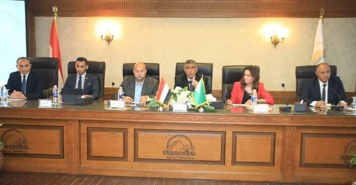 محافظ الجيزة يترأس اجتماعاً موسعاً لدفع وتيرة العمل بملف التصالح في مخالفات البناء