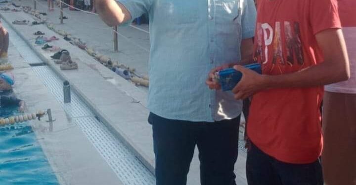 وكيل وزارة الشباب والرياضة يقرر غلق حمامين للسباحة غير مطابقين 