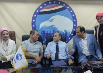 تلقيمة شعر وفن