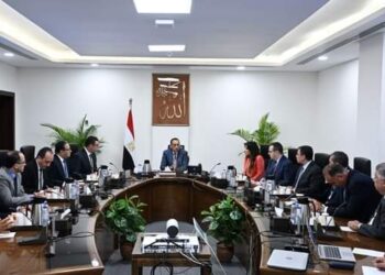 رئيس الوزراء يُتابع خطة تسويق الوحدات السكنية في عدد من المدن الجديدة والبدء في تسويق 35 ألف وحدة سكنية.