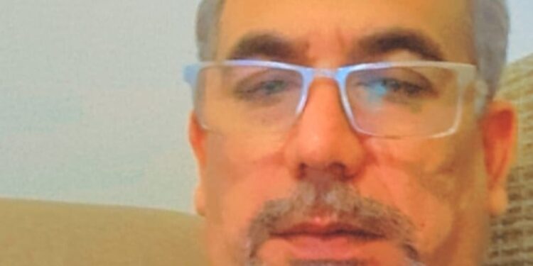 العرب بين الحضارة والحكاية