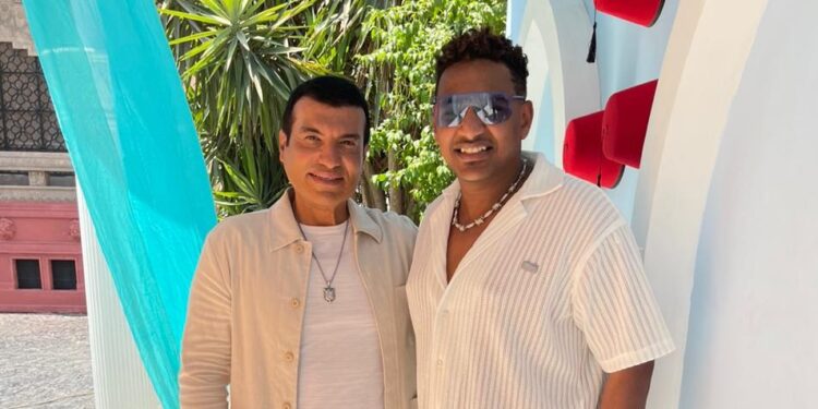 بعد “القاضية” و”ايوه ياغشاش” إيهاب توفيق وإسلام شيندى يجتمعان في أغنية جديدة !