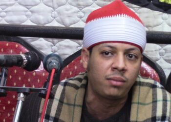 القارئ هشام سمير: يواجه تهمة ازدراء القرآن والدين الإسلامي