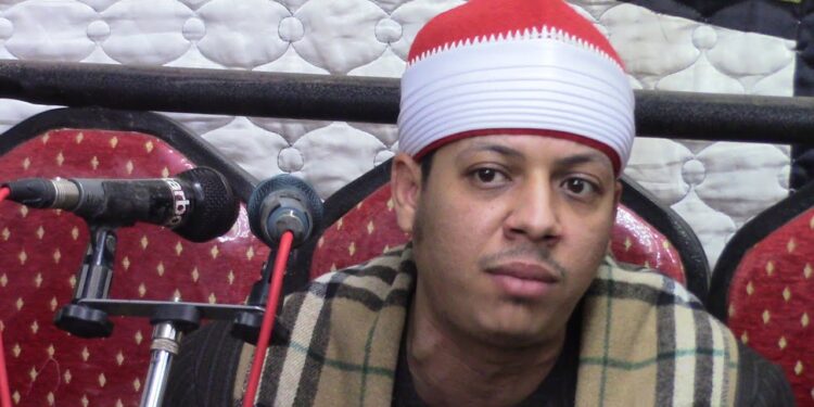 القارئ هشام سمير: يواجه تهمة ازدراء القرآن والدين الإسلامي