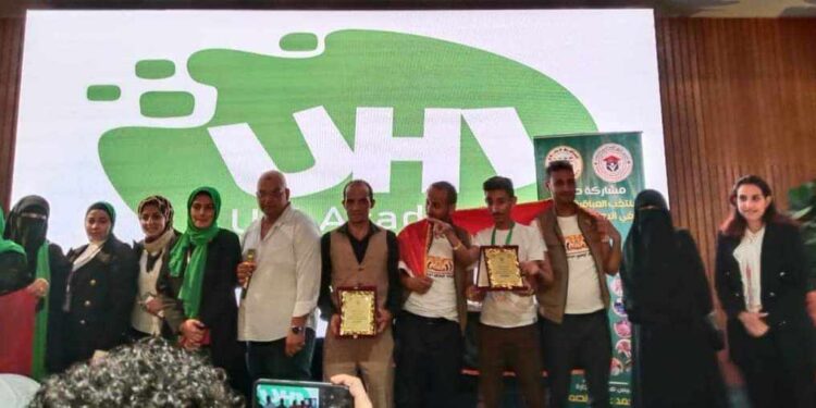 تحيا مصر وأبناء مصر