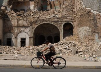 بالعراق : انتشال رفات 139 من ضحايا “داعش” من شق جيولوجي  