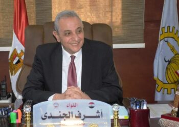 حملة تشجير الشوارع محافظة الغربية  والمحافظ يتابع زراعة 3000 شجرة 