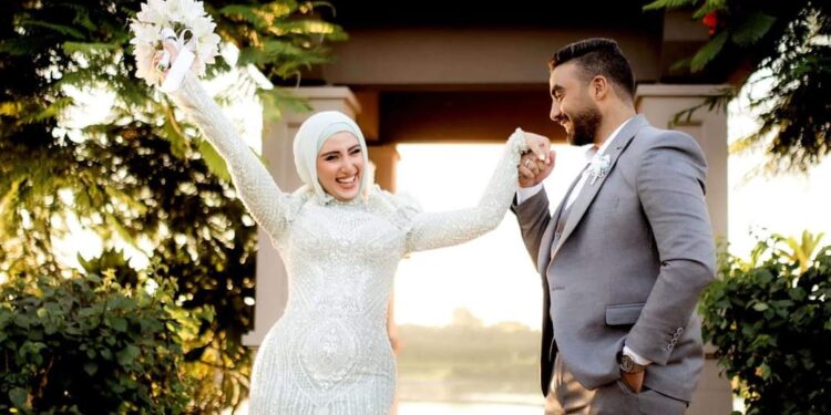 إطلالة هادئة.. الصور الأولى من حفل خطوبة روان عمرو