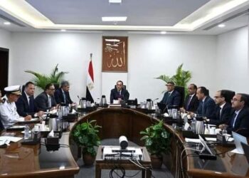 رئيس الوزراء يتابع الموقف التنفيذي لأعمال تطوير مدخل منطقة الأهرامات ومحيطها