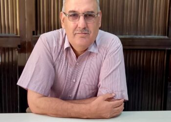 العروبة والاسلام في نفس المرمى 