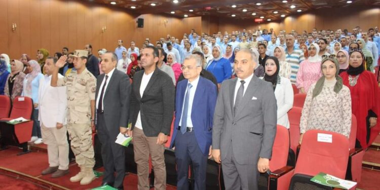 “الشائعات و تأثيرها على المجتمع”حلقة نقاشية بجامعة المنصورة