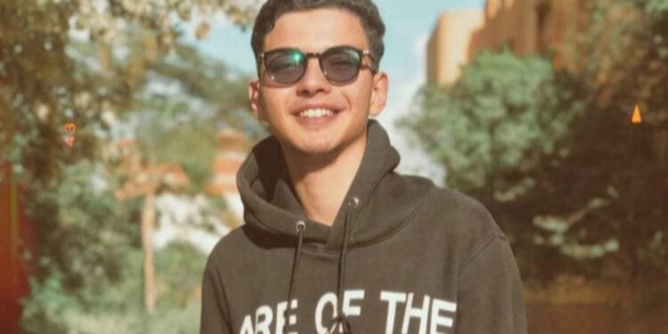 المبالغة في التواضع