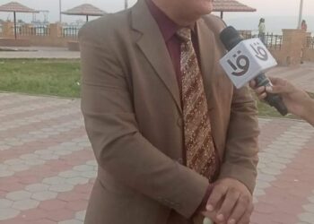 ( نفس الأيد)