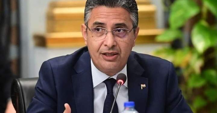 اللجنة العليا الدائمة المُشكلة بقرار السيد الدكتور وزير التموين تنتهي من فحص 139 طلب تموينى في اجتماعها الأول.