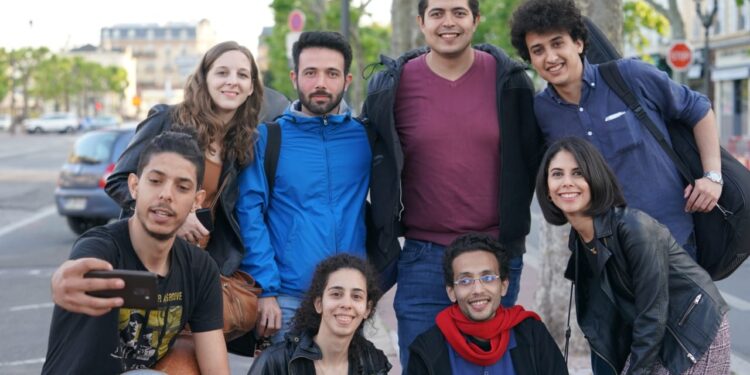 سينما شباب  الغردقة تنفرد بالعرض العالمي الأول للفيلم الغنائي الفرنسي المصري المشترك TROCADERO