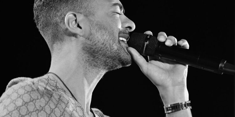 هيثم شاكر يشعل مهرجان صيف بنغازي بحفل عائلي كامل العدد !