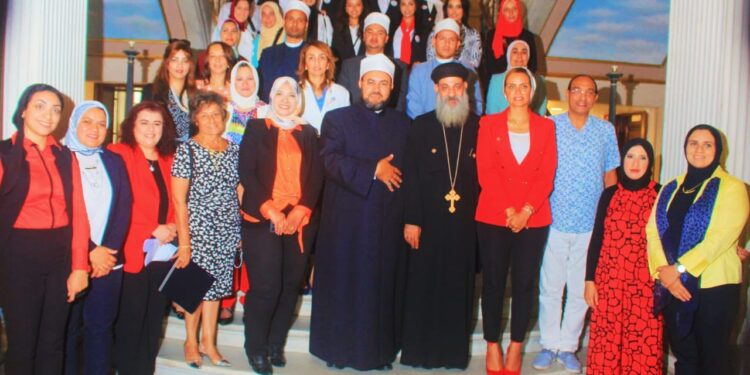 فى إطار أهتمام المركز الأفريقى لخدمات صحة المرأة بقيادة “د.ميرفت السيد”