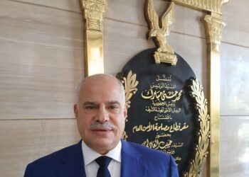 لا تنسوا الفضل بينكم