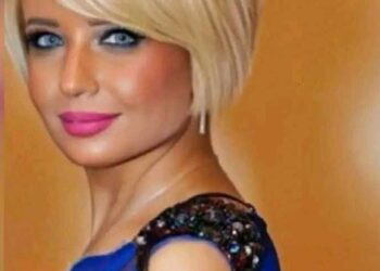 السجق الشرقي من مطبخنا المصري  اليك    اكله خفيفة ولذيذة في عشر دقائق 