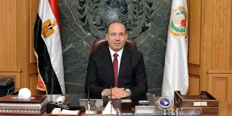 أول تطبيق إلكترونى تستعد لة جامعة المنصورة فى مصر لإستدعاء الأطباء