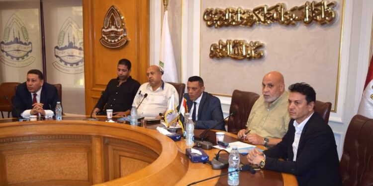 شعبة حراسة المنشأت ونقل الاموال تبحث فتح أسوق جديدة لتنمية قطاعها