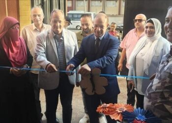 بالإنابة عن محافظ بورسعيد السكرتير العام و قيادات مديرية التعليم يفتتحون 3 مدارس جديدة بالمحافظة