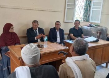  البحوث الزراعية تتابع الحقول الإرشادية والمحاصيل الصيفية والمراكز الإرشادية بالفيوم