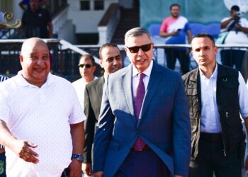 محافظ الإسكندرية  يدعم سيد البلد في بداية معسكره باستاد الإسكندرية