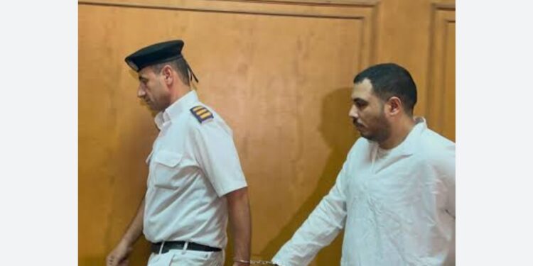 الاعدام لسفاح التجمع لاتهامه بقتل 3 سيدات