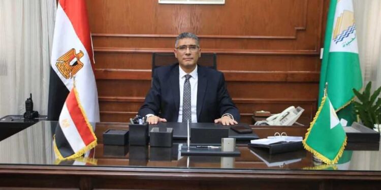 ضبط ١٧٥ حالة مخالفة لسيارات السرفيس بمناطق متفرقة بالجيزة