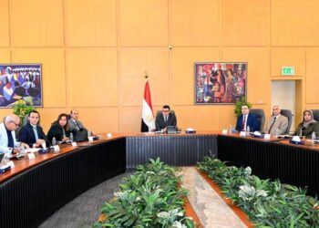 وزير الإسكان يتابع موقف تنفيذ وحدات المبادرة الرئاسية “سكن لكل المصريين” 