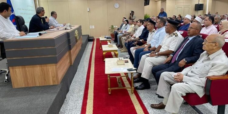 الشاذلى يؤكد رفع درجة الإستعداد لإستقبال إحتفالات العيد القومي لمحافظة السويس