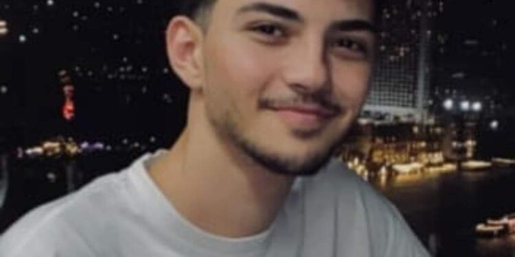 خصوصية ليست للعموم