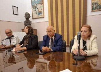 اتحاد كتاب مصر يناقش دور الترجمة الفورية في العلاقات الدولية