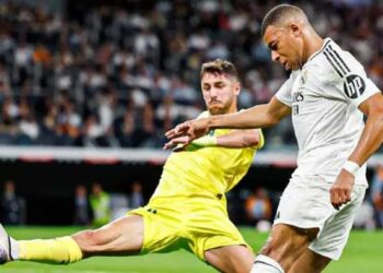 ريال مدريد يسقط فياريال بثنائية في الدوري الإسباني