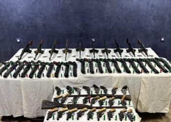 ضبط 58 قطعة سلاح ناري ومواد مخدرة بحوزة 47 عنصرًا إجراميًا بحملة أمنية بأسيوط