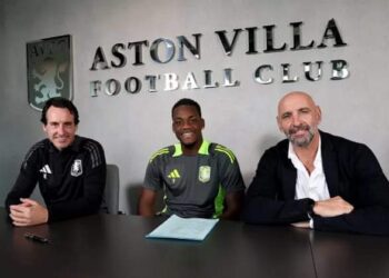 أستون فيلا يمدد عقد “دوران” حتى عام 2030