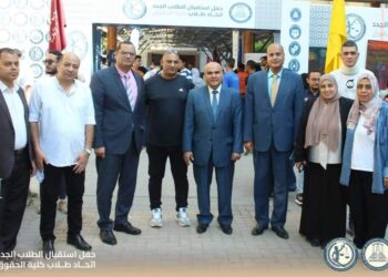 كلية حقوق عين شمس تنظم حفل استقبال للطلاب الجدد والقدامى للعام الجامعي 2025/2024