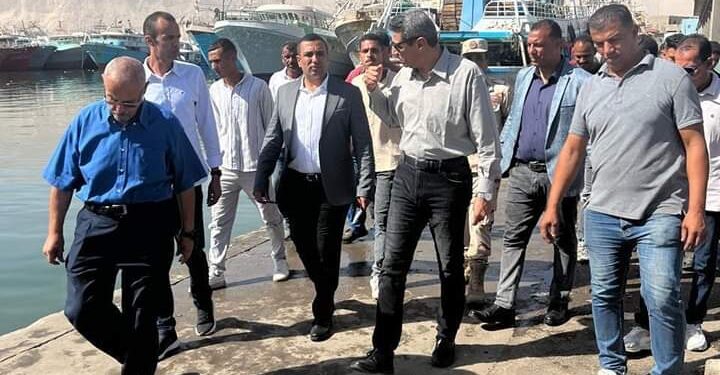 محافظ السويس يتفقد ميناء ” الآتكة “ومصنع السويس للصلب 